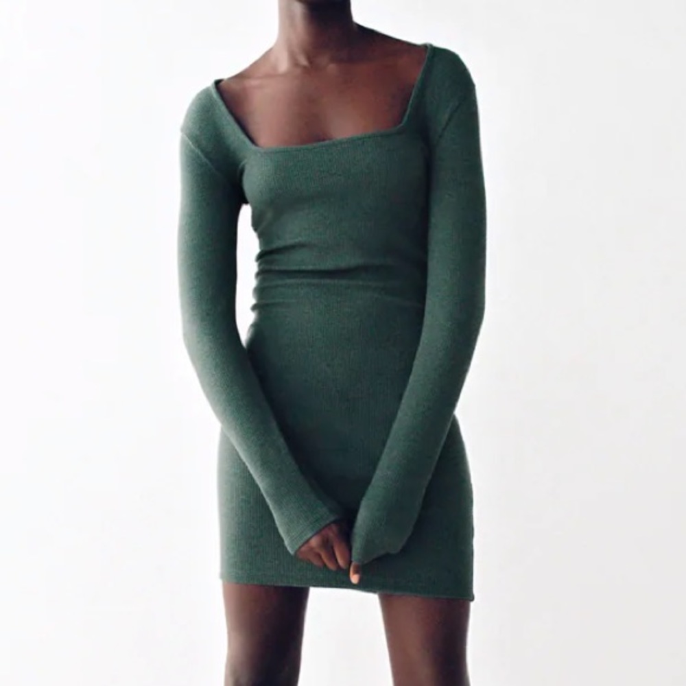 NWT✨ Zara Square Neckline Dress